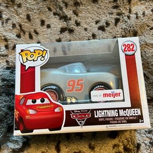 Pop funko cars 3 Lightning McQueen 282 gray only at meijer vinyl figure